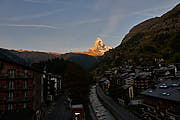 Und wieder erwacht Zermatt mit einem herrlichen Sonnenaufgang!
